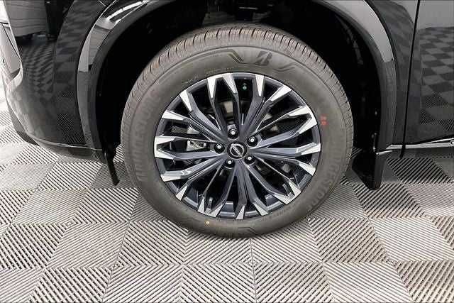 2026 Nissan Rogue Platinum AWD - Premium Package