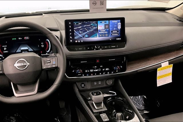 2026 Nissan Rogue Platinum AWD - Premium Package