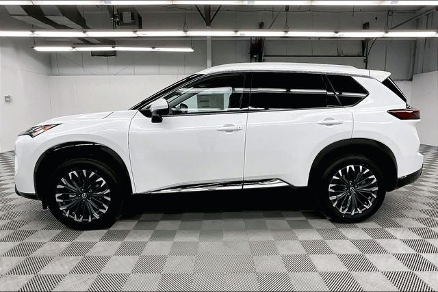 2026 Nissan Rogue Platinum AWD - Premium Package