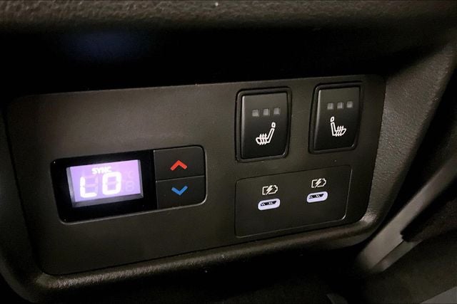 2026 Nissan Rogue Platinum AWD - Premium Package