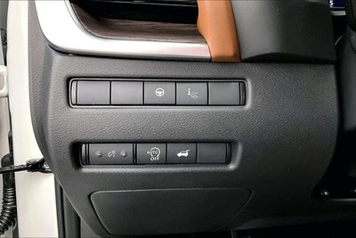 2026 Nissan Rogue Platinum AWD - Premium Package