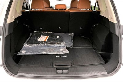 2026 Nissan Rogue Platinum AWD - Premium Package