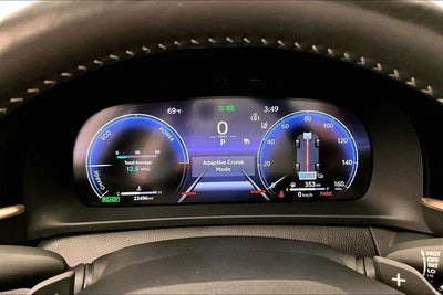 2025 Toyota Crown Signia XLE AWD - Adaptive Cruise - Htd Leather