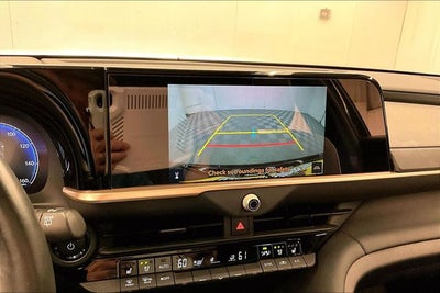 2025 Toyota Crown Signia XLE AWD - Adaptive Cruise - Htd Leather