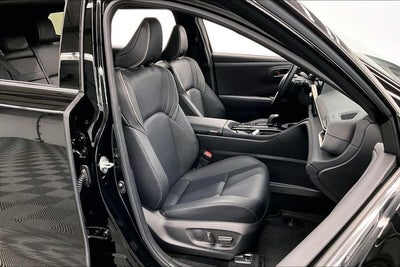 2025 Toyota Crown Signia XLE AWD - Adaptive Cruise - Htd Leather