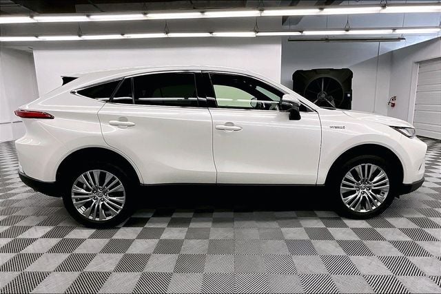 2021 Toyota Venza Limited AWD - Pano Roof - Htd/Cooled Seats