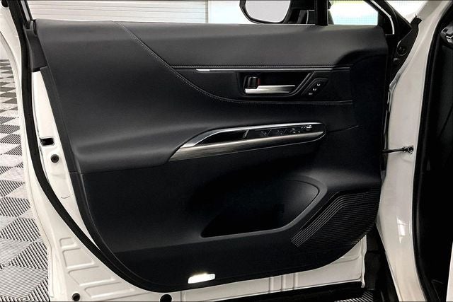 2021 Toyota Venza Limited AWD - Pano Roof - Htd/Cooled Seats