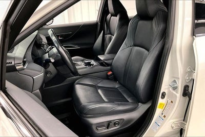 2021 Toyota Venza Limited AWD - Pano Roof - Htd/Cooled Seats