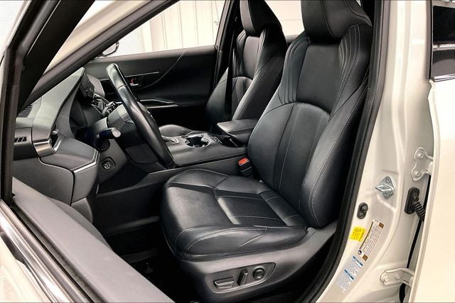 2021 Toyota Venza Limited AWD - Pano Roof - Htd/Cooled Seats