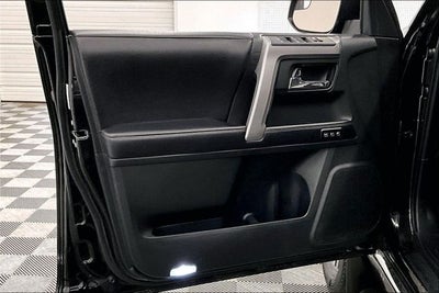 2017 Toyota 4Runner Limited 4x4 - Sunroof - Htd/Cooled Leather - 20'' Wheels