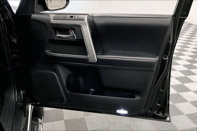 2017 Toyota 4Runner Limited 4x4 - Sunroof - Htd/Cooled Leather - 20'' Wheels