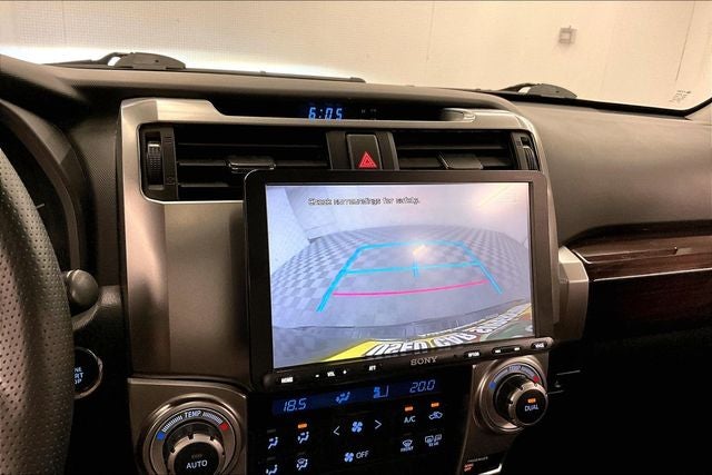 2017 Toyota 4Runner Limited 4x4 - Sunroof - Htd/Cooled Leather - 20'' Wheels