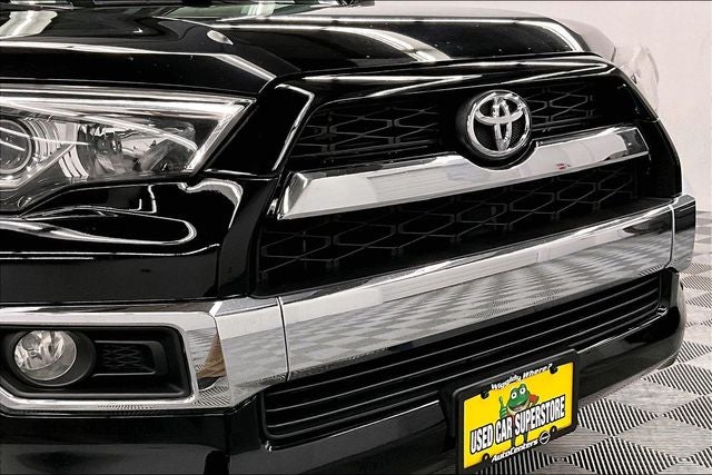 2017 Toyota 4Runner Limited 4x4 - Sunroof - Htd/Cooled Leather - 20'' Wheels