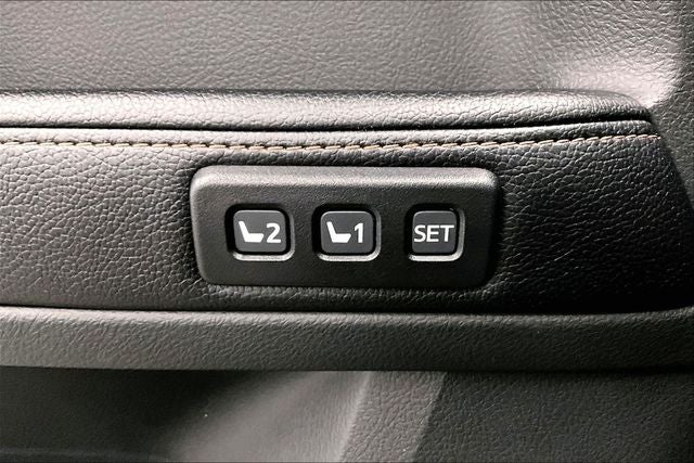 2017 Toyota 4Runner Limited 4x4 - Sunroof - Htd/Cooled Leather - 20'' Wheels