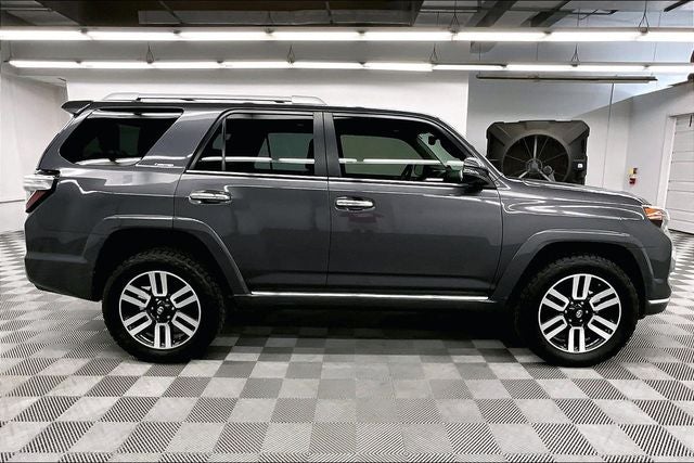 2023 Toyota 4Runner Limited 4x4 - Sunroof - Htd/Cooled Leather - 20'' Wheels