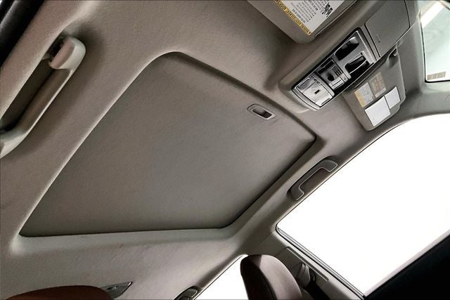 2023 Toyota 4Runner Limited 4x4 - Sunroof - Htd/Cooled Leather - 20'' Wheels