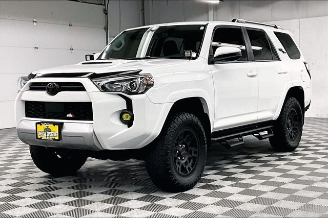 2024 Toyota 4Runner TRD Off-Road
