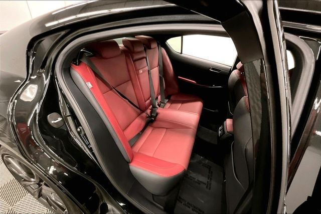 2025 Lexus IS 350 F SPORT Design Sunroof - Adaptive Cruise - Htd Seats