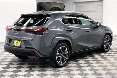 2025 Lexus UX 300h Premium AWD-Sunroof-Adaptive Cruise-Htd/Cooled Seats