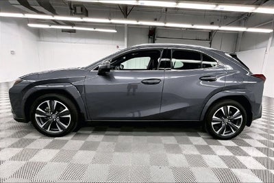 2025 Lexus UX 300h Premium AWD-Sunroof-Adaptive Cruise-Htd/Cooled Seats