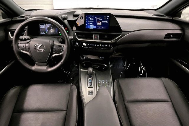 2025 Lexus UX 300h Premium AWD-Sunroof-Adaptive Cruise-Htd/Cooled Seats