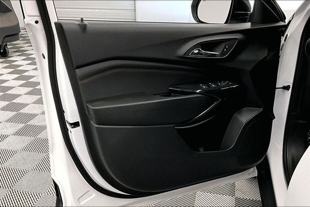 2025 Chevrolet Trax 2RS Driver Confidence Package