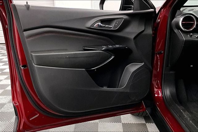 2025 Chevrolet Trax 2RS Sunroof-Adaptive Cruise-Htd Seats