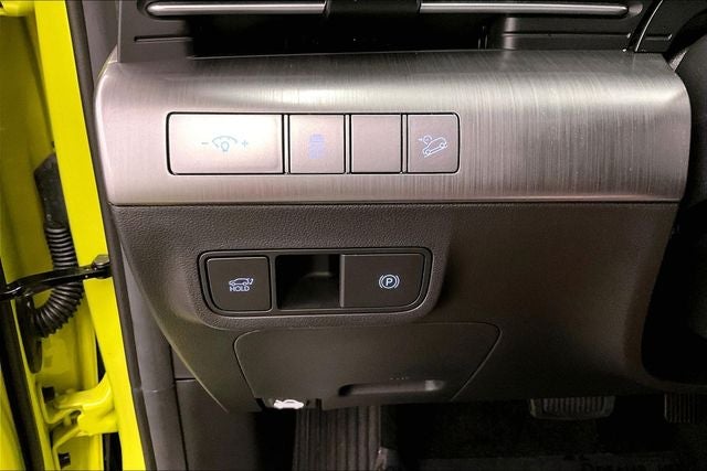 2025 Hyundai Kona Limited Sunroof - Adaptive Cruise - Htd/Cooled Seats