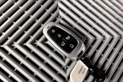 2025 Hyundai Palisade SEL Htd Seats - Remote Start - Adaptive Cruise