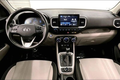 2025 Hyundai Venue SEL Sunroof-Remote Start-Blind Spot Monitor
