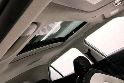 2025 Hyundai Venue SEL Sunroof-Remote Start-Blind Spot Monitor