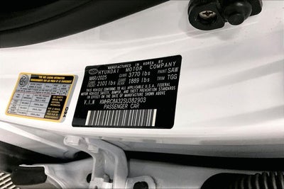 2025 Hyundai Venue SEL Sunroof-Remote Start-Blind Spot Monitor