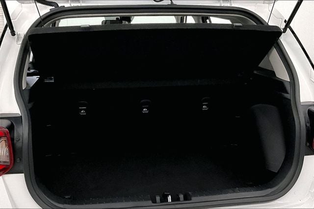 2025 Hyundai Venue SEL Sunroof-Remote Start-Blind Spot Monitor