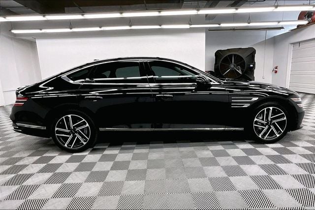 2025 Genesis G80 2.5T