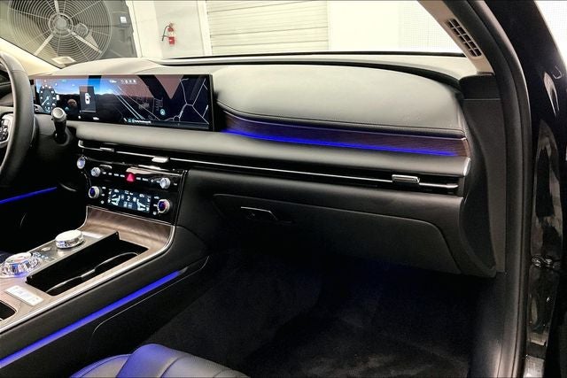 2025 Genesis G80 2.5T