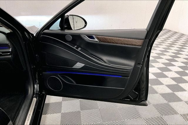 2025 Genesis G80 2.5T