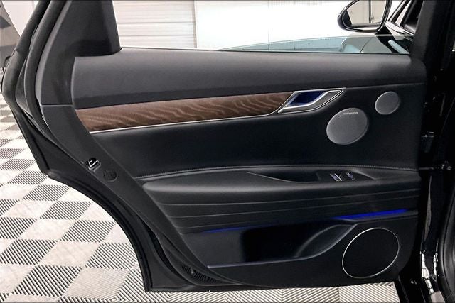 2025 Genesis G80 2.5T