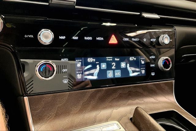 2025 Genesis G80 2.5T