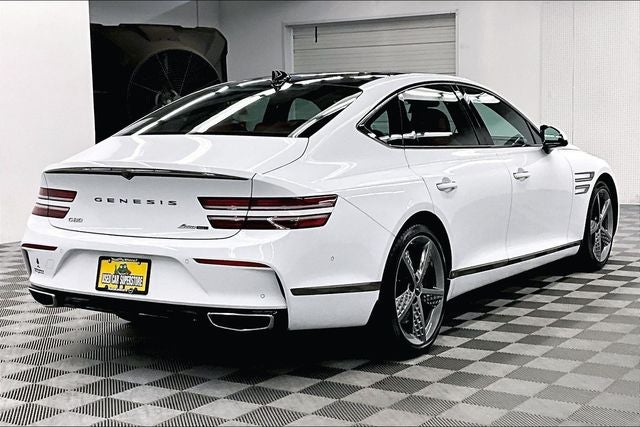 2024 Genesis G80 3.5T AWD - Pano Roof - Htd/Cooled Leather