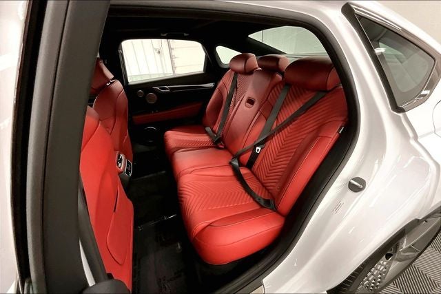 2024 Genesis G80 3.5T AWD - Pano Roof - Htd/Cooled Leather