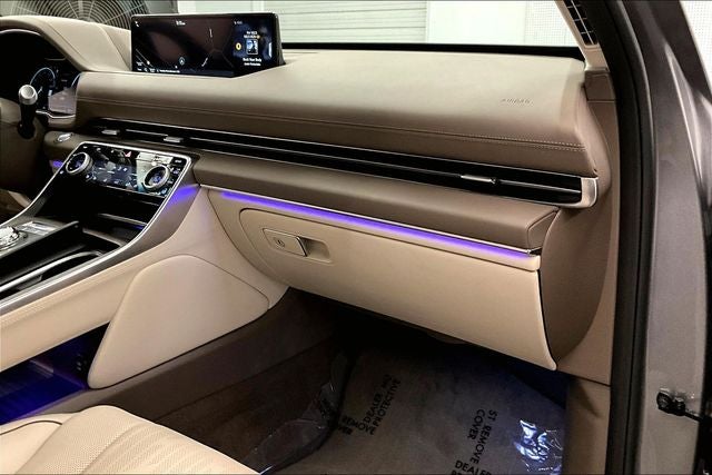 2024 Genesis GV80 2.5T