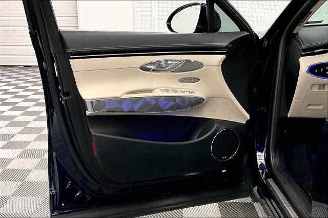 2022 Genesis GV70 3.5T Sport AWD-Pano Roof-Adaptive Cruise-Htd/Cooled Leather