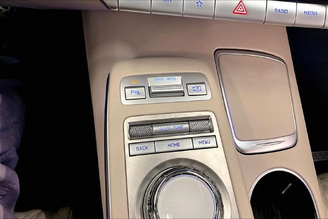 2022 Genesis GV70 3.5T Sport AWD-Pano Roof-Adaptive Cruise-Htd/Cooled Leather
