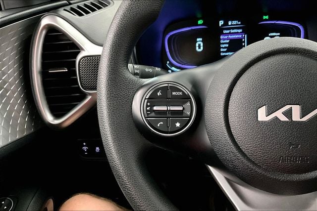 2025 Kia Soul LX Blind Spot Detection-Apple CarPlay/Android Auto