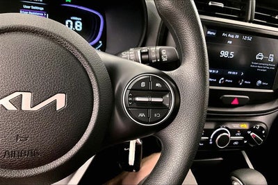 2025 Kia Soul LX Blind Spot Detection-Apple CarPlay/Android Auto