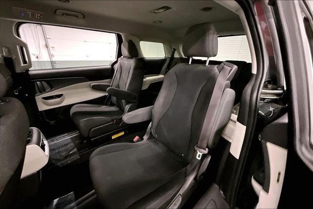 2023 Kia Carnival LX Remote Start - Blind Spot Detection