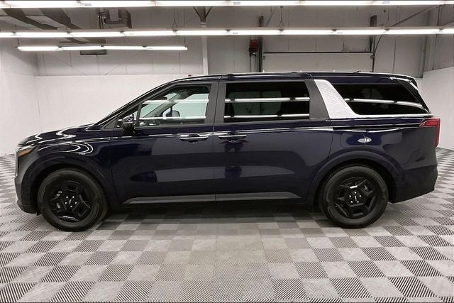 2025 Kia Carnival LXS Adaptive Cruise - Htd Seats - Remote Start