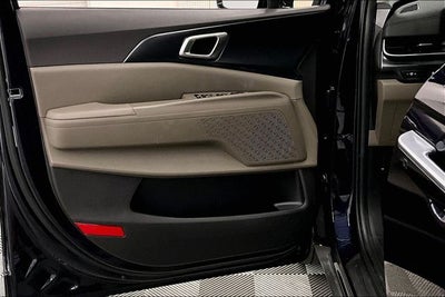 2025 Kia Carnival LXS Adaptive Cruise - Htd Seats - Remote Start