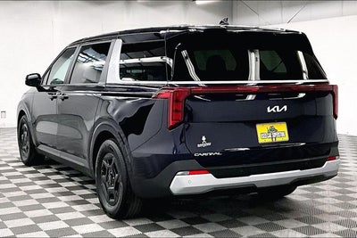 2025 Kia Carnival LXS Adaptive Cruise - Htd Seats - Remote Start
