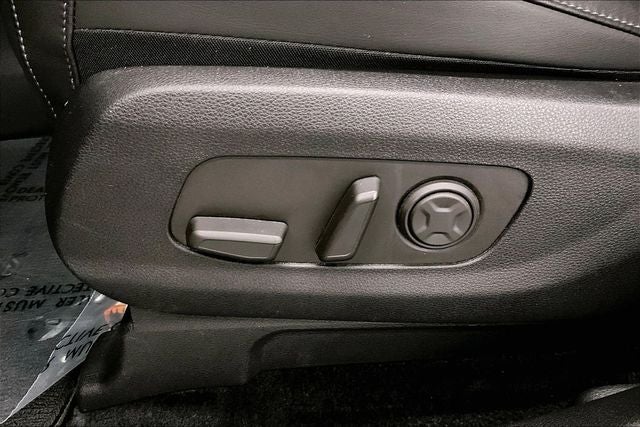 2025 Kia Carnival LXS Adaptive Cruise - Htd Seats - Remote Start